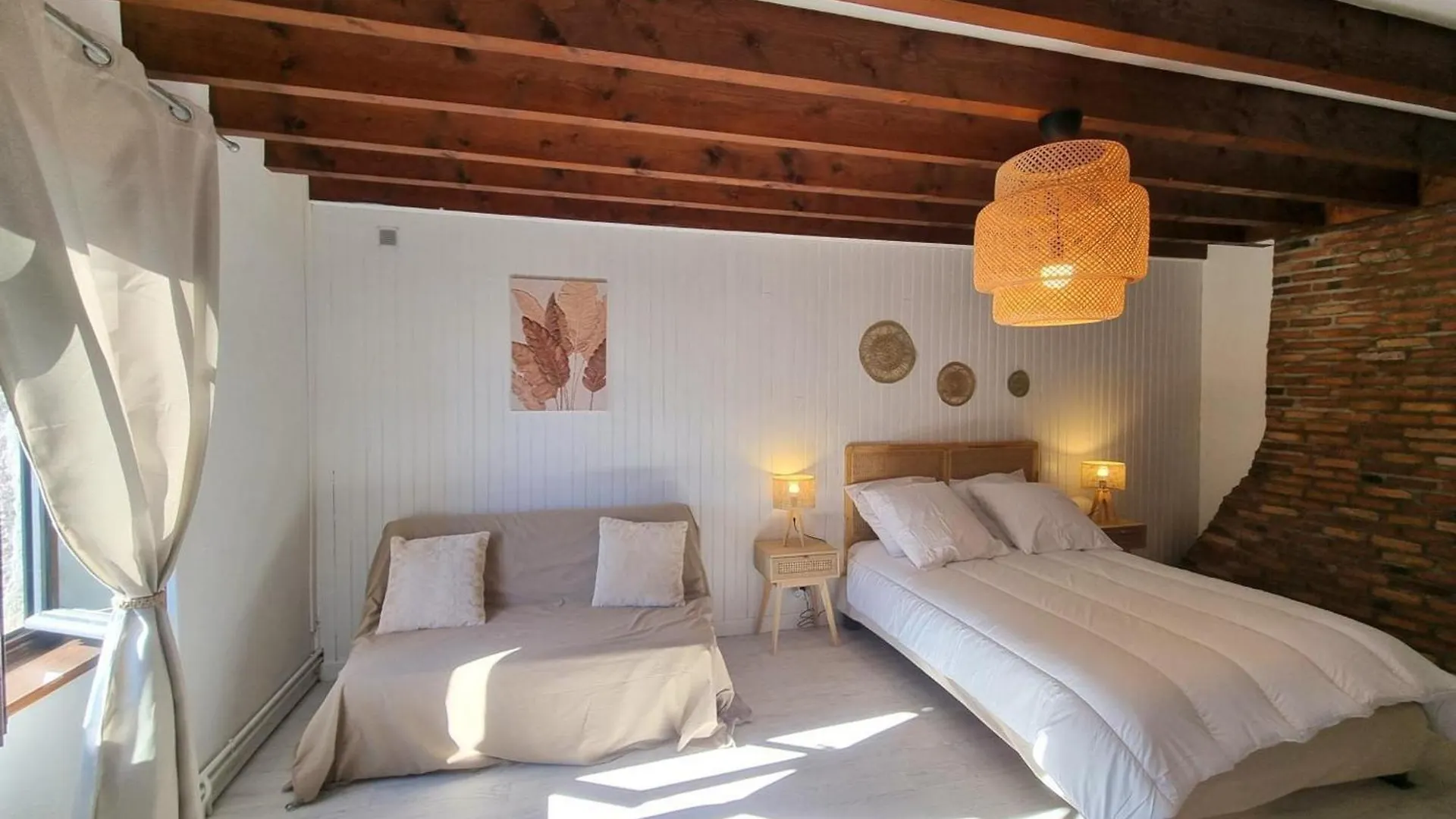 Gite De Charme Avec Piscine Interieure Chauffee, 12/14 Personnes - Fr-1-496-346 Saint-Priest-la-Prugne